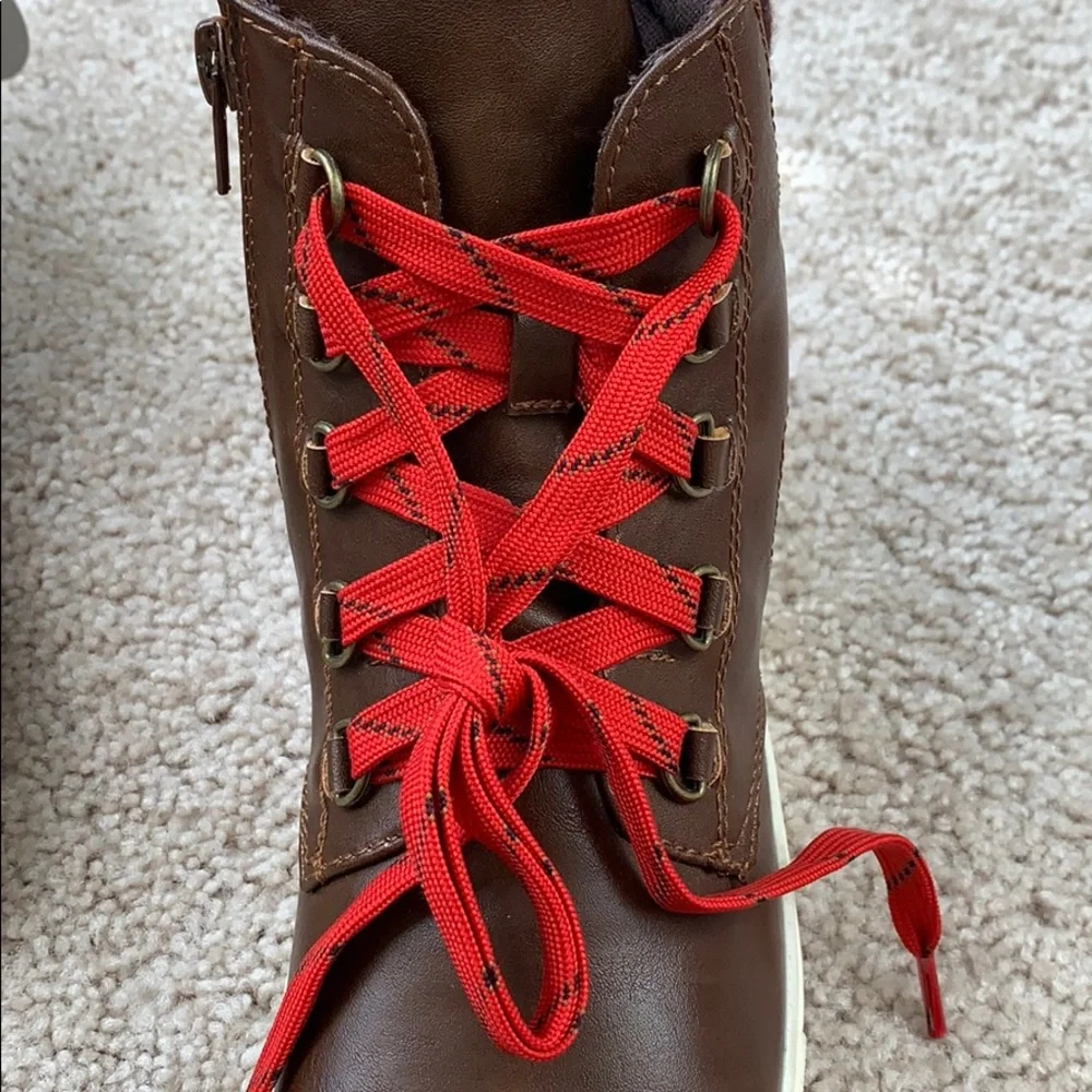 Steve Madden brand new